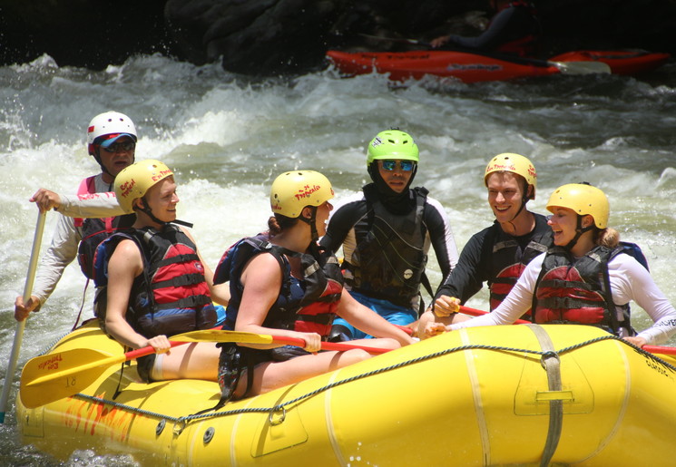 Raften op de rivier bij Pacuare, Costa Rica