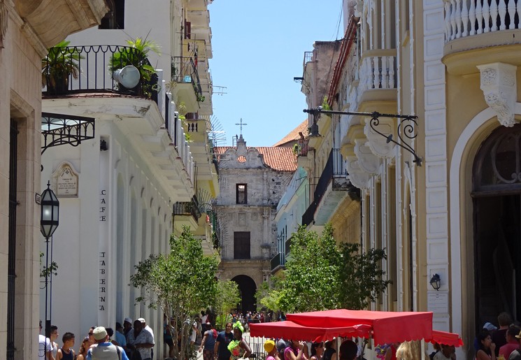 Mooie straatjes om te wandelen in San José in Costa Rica