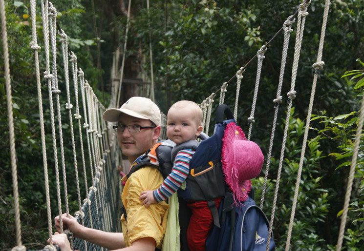 Op de hangbruggen bij Taman Negara, Malesie