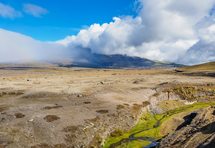 Geniet van de prachtige omgeving van Cotopaxi National Park, Ecuador Geniet van de prachtige omgeving van Cotopaxi National Park, Ecuador