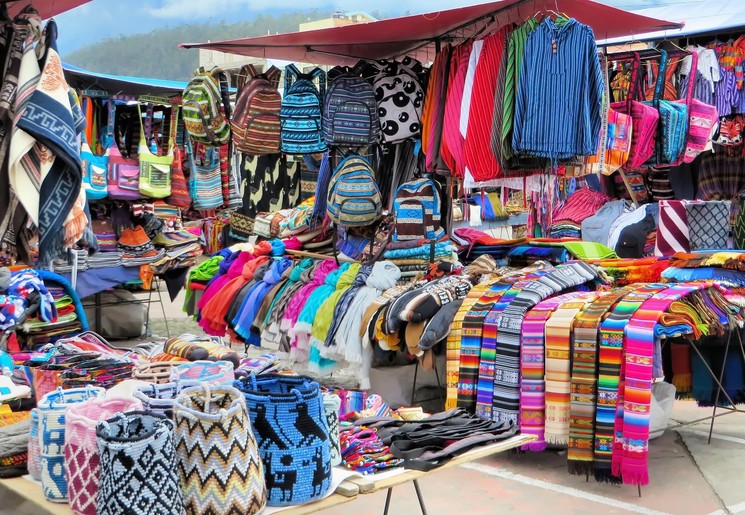 markt in Otavalo