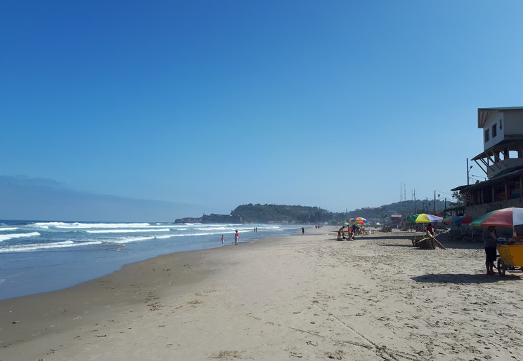 Ecuador-Puerto-Lopez-strand-2