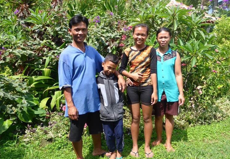 Indonesie-Bali-Sambangan-staf_2_312335