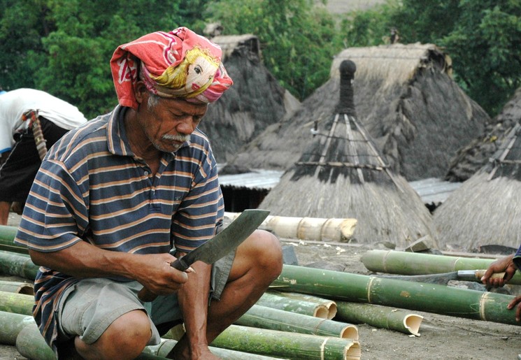 Indonesie-Flores-oudeman-mes