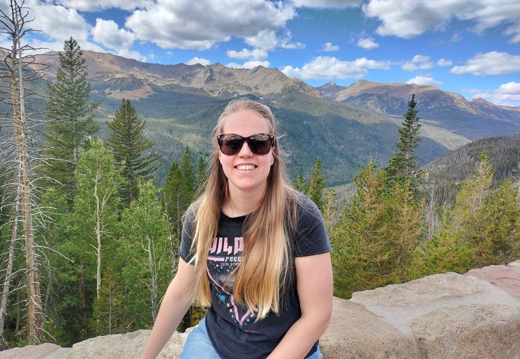 Jennifer in Este Park in Amerika