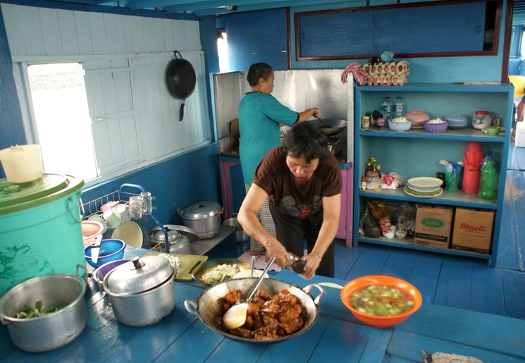 Kalimantan-Mahakam-in de keuken2