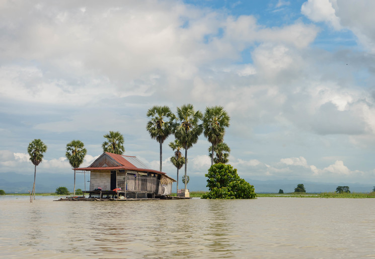 Varen op het Tempemeer bij Sengkang, Sulawesi