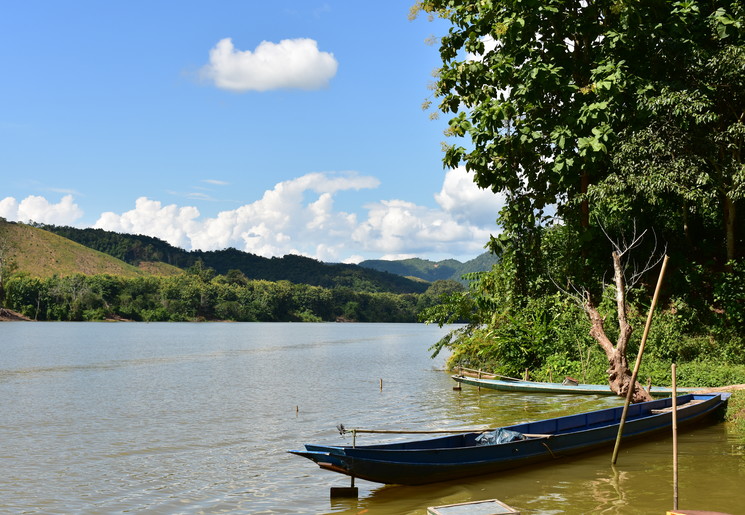 Uitzichten over de Nam Ou Rivier vanuit het dorp Ban Don Khoun, Nong Khiow - Laos