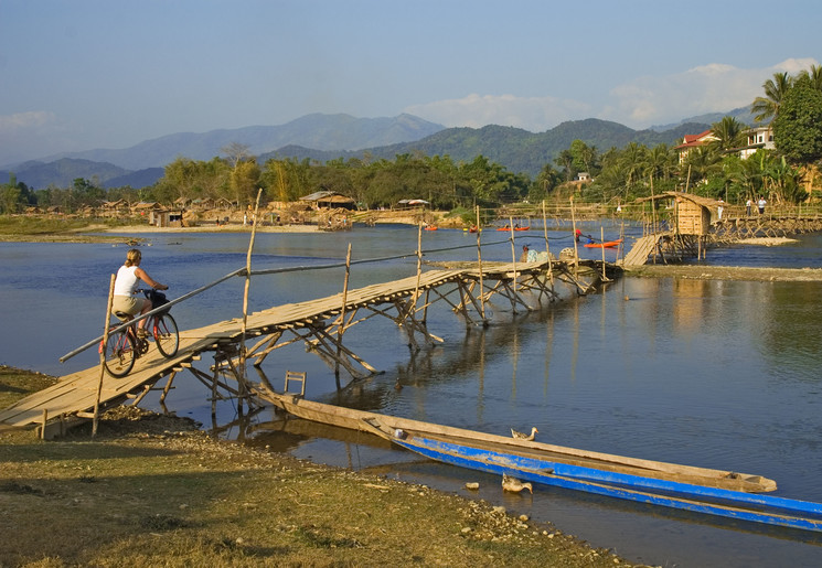 Laos-Vang-Vieng-fietsen_4_169609
