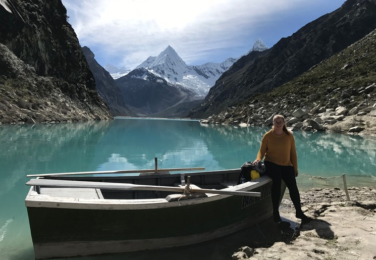 Dieneke in Peru Laguna Paron Huaraz