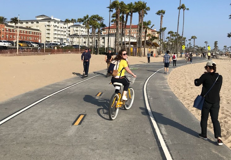 Op de fiets door Santa Monica in West-Amerika