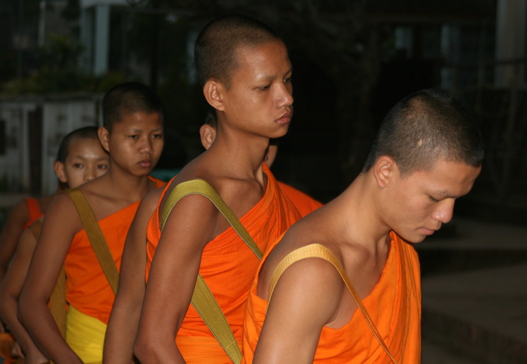Luang-Prabang-Monnik1_1_405033 Luang-Prabang-Monnik1_1_405033