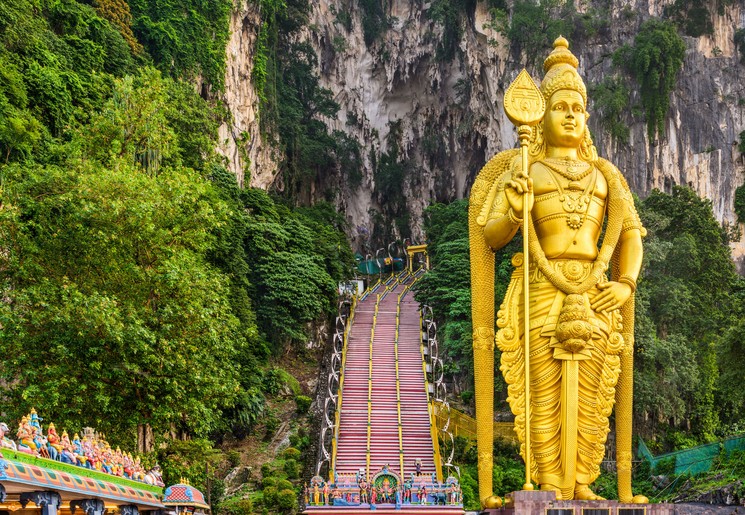 De ingang van Batu Caves in Kuala Lumpur, Maleisië De ingang van Batu Caves in Kuala Lumpur, Maleisië