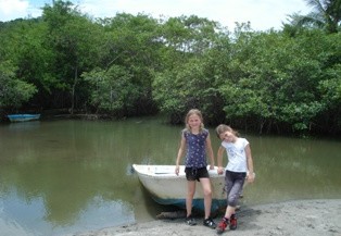 Kinderen in Manuel Antonio National Park, Costa Rica