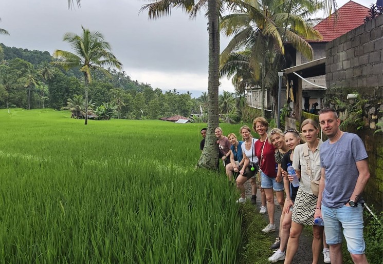 Wat een prachtige rijstvelden onderweg.