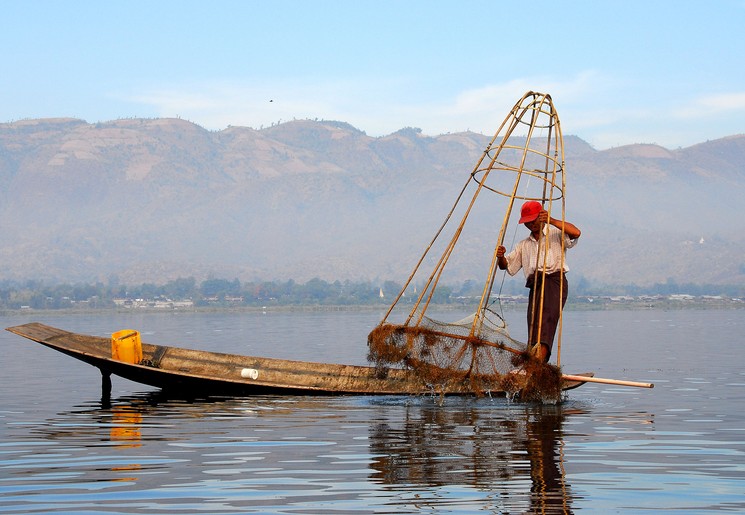 Myanmar-Inle Lake-visser1(8) Myanmar-Inle Lake-visser1(8)