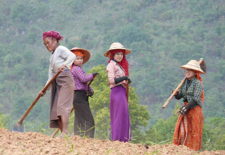 Kalaw dorpen tijdens actieve trektochten