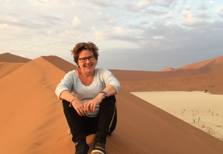 Een mooie klim op de zandduinen van Namibië