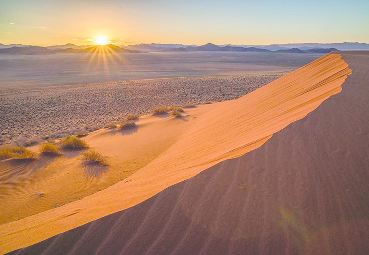 Zonsondergang in Sossusvlei, Namibië