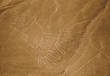Nazca-lijnen vanuit de lucht in de duinen van Peru Nazca-lijnen vanuit de lucht in de duinen van Peru