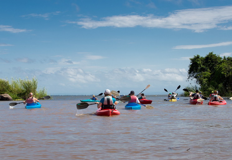 Kajakken over het meer van Nicaragua