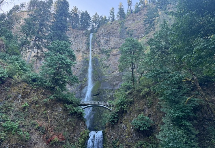 De beroemde Multnomah waterval, Oregon, Noordwest-Amerika