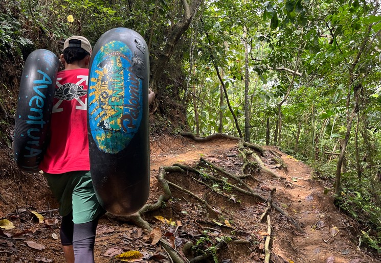 Tuben in Palomino, Colombia