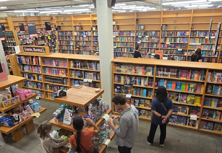 Powell's City of Books, Portland