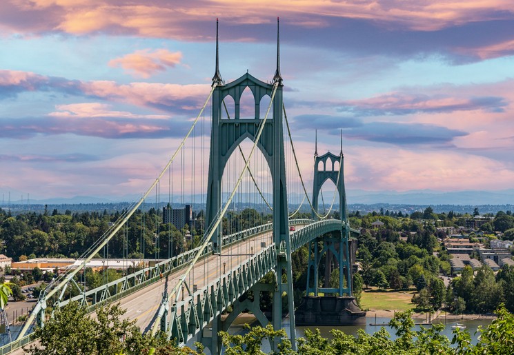 Eén van de iconische bruggen in Portland, Verenigde Staten