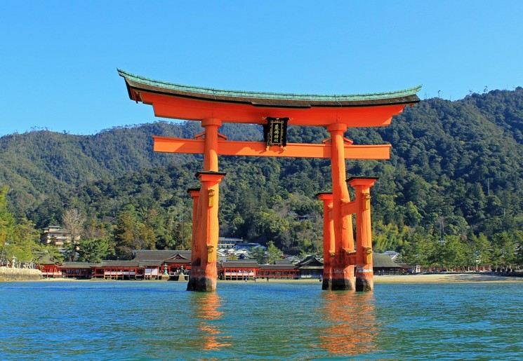 Rode-Torii-Miyajima_1_630598