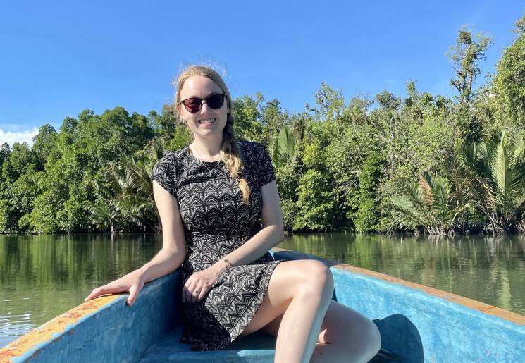 Melany in Seram Sawai Riviertocht