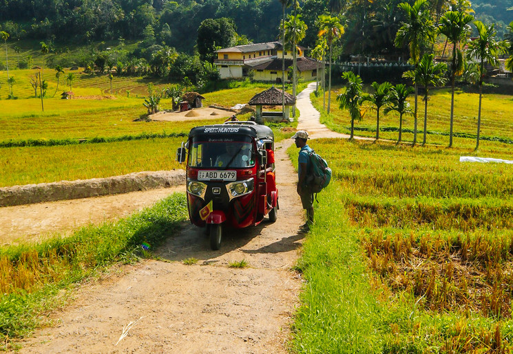 Sri Lanka Knuckles Mountain tuktuk