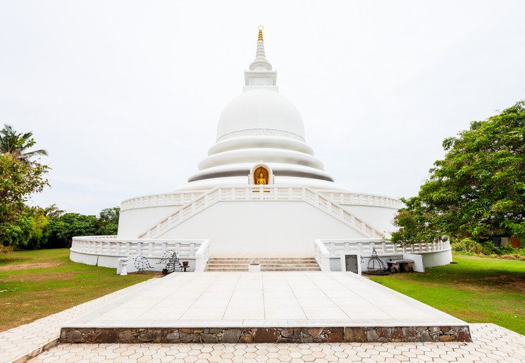 Bezoek de Japanese Peace Pagode in Unawatuna