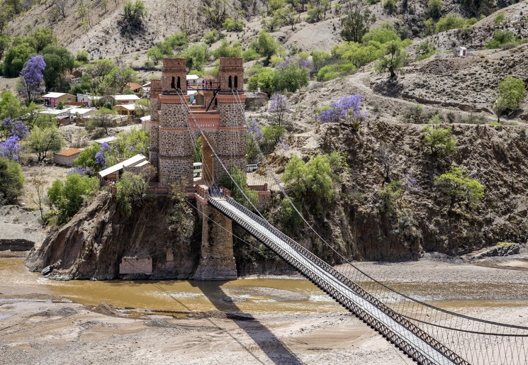 Sucre chain bridge, Bolivia