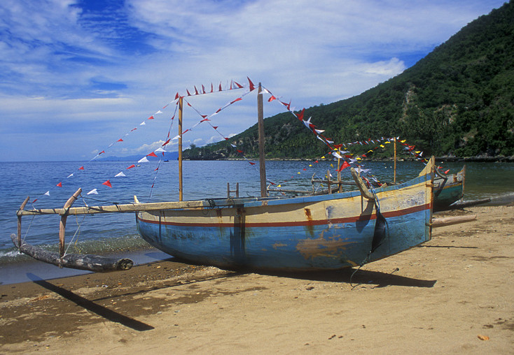 Sulawesi-Gorontalo-kawasan diving pantai olele_1 Sulawesi-Gorontalo-kawasan diving pantai olele_1