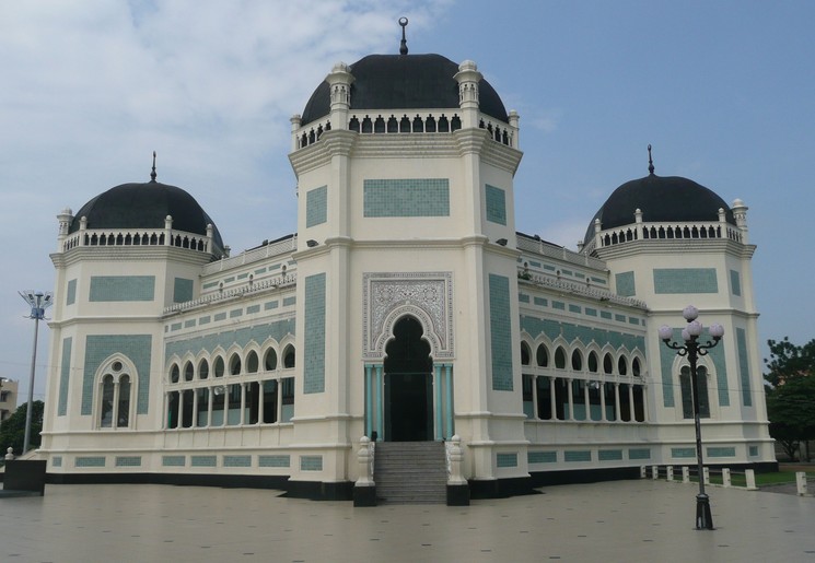 De Mesjid Raya-Moskee in Medan op Sumatra, Indonesië