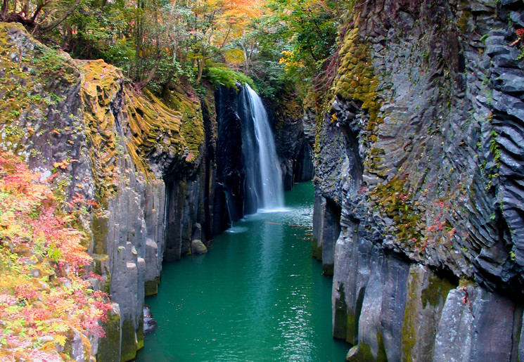 Takachiho_Gorge_Kyushu_Japan