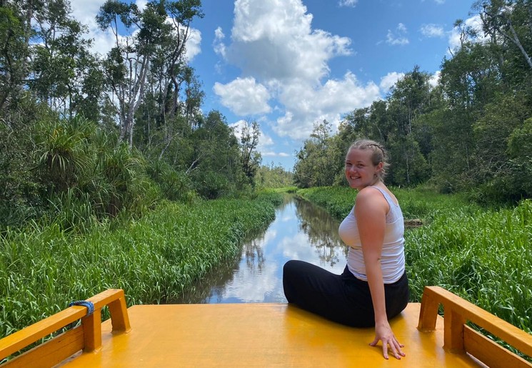 Tessa op een houseboat in Tanjung Puting NP, Kalimantan