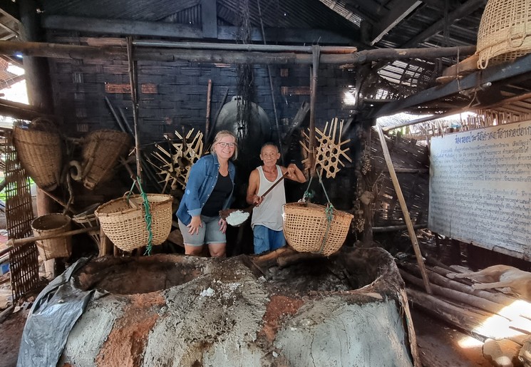 Medewerker Natalie in Noord-Thailand Medewerker Natalie in Noord-Thailand