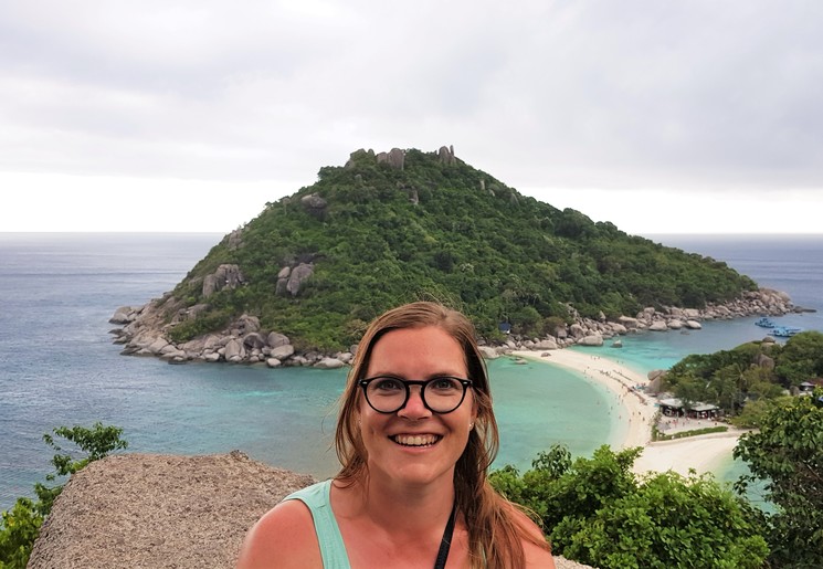 Collega Nicole in Thailand Nang Yuan Island Collega Nicole in Thailand Nang Yuan Island