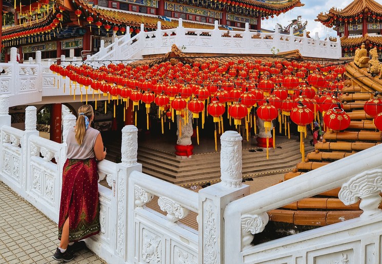 Collega Rowan bij Thean Hou tempel in Kuala Lumpur