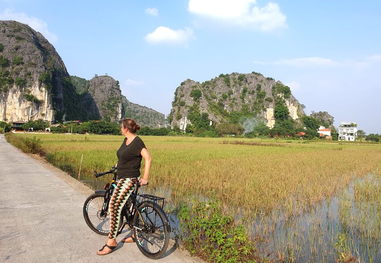 Fietsen door het groene Ninh Binh in Vietnam