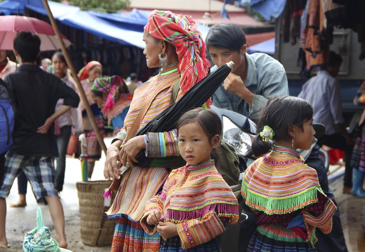 Vietnam-Sapa-klederdracht-2