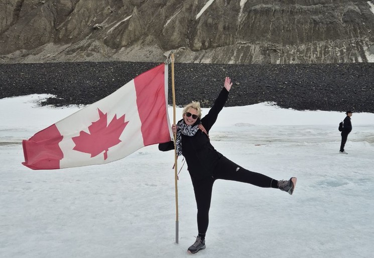 Wandel over een gletsjer in West-Canada