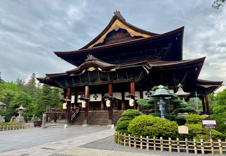 Overnachting in een tempel, Japan