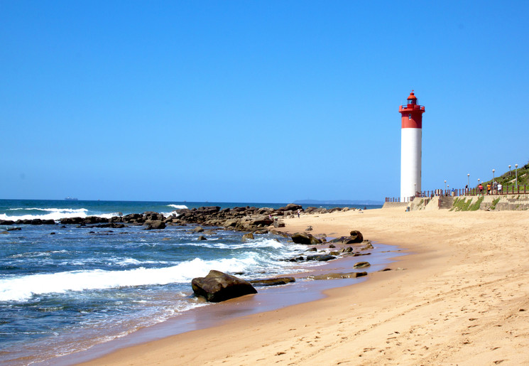 Kuststrook bij Umhlanga met zijn vuurtoren