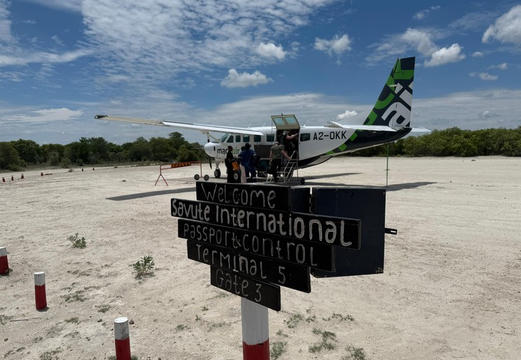 Airstrip in de Okavango Delta, Botswana