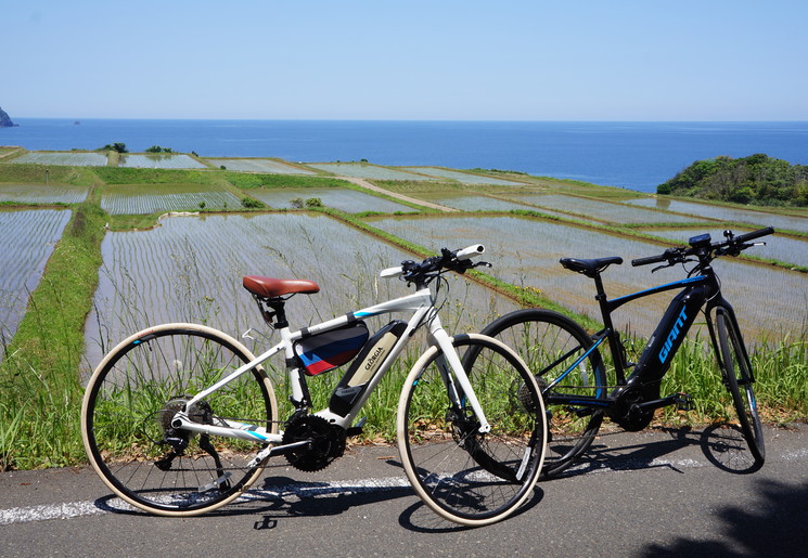 E-biken over het platteland van Japan