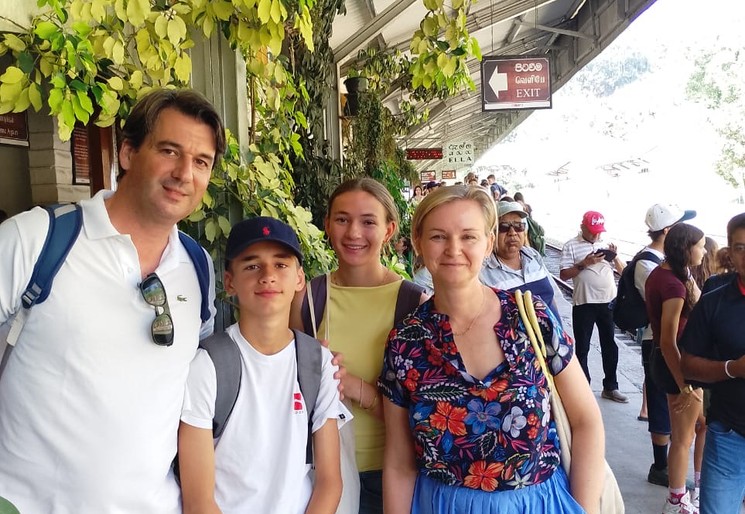 Op het treinstation in Kandy