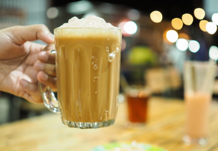 Teh Tarik, drinken in Maleisië Teh Tarik, drinken in Maleisië